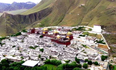 Tashilhunpo Monastery in Shigatse, Tibet, the traditional seat of the Panchen Lama overlooking the city.