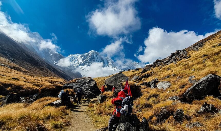 Manaslu Circuit vs Annapurna Circuit: Which Trek Is Right for You?